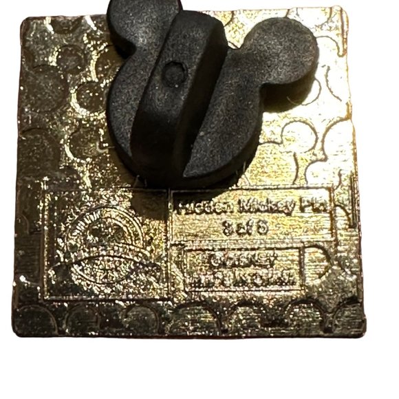 Pinocchio Disney Hidden Trading Pin Mickey Mouse Character 3 of 5 Authentic - Picture 4 of 4